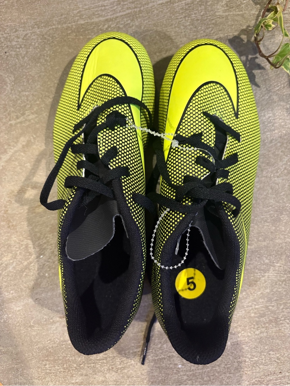 Nike Yellow and Black Soccer Shoes